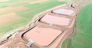 گزارش قدس از سیلاب‌های مخربی که برکت به همراه می‌آورند / کشاورزی در کویر؛ معجزه آبخیزداری