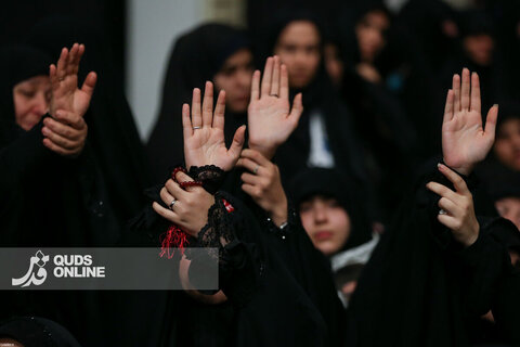 نخستین شب عزاداری ایام فاطمیه با حضور رهبر انقلاب