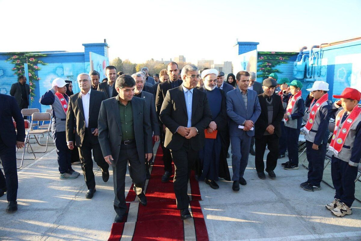 افتتاح دبستان ۱۲ کلاسه «جعفر برزگر» در حاشیه شهر مشهد