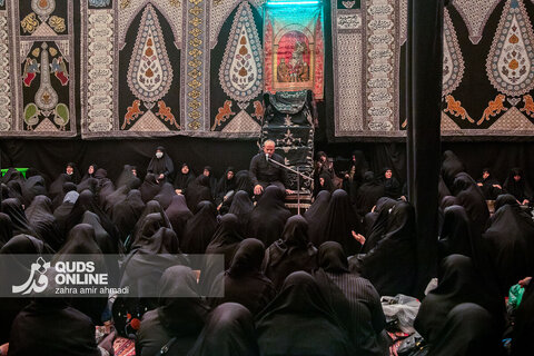 گزارش تصویری | عزاداری ایام فاطمیه در تکیه سادات اخوی