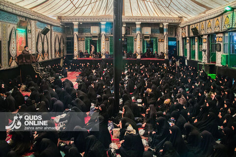 گزارش تصویری | عزاداری ایام فاطمیه در تکیه سادات اخوی