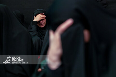 گزارش تصویری | عزاداری ایام فاطمیه در تکیه سادات اخوی