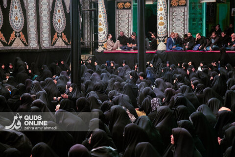 گزارش تصویری | عزاداری ایام فاطمیه در تکیه سادات اخوی