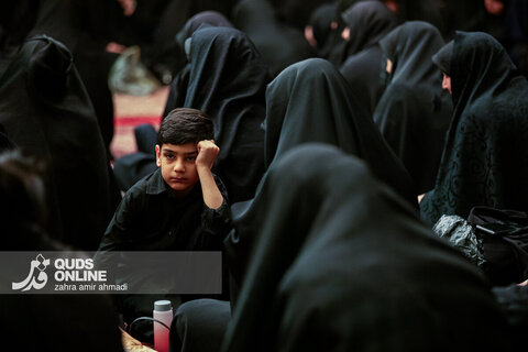 گزارش تصویری | عزاداری ایام فاطمیه در تکیه سادات اخوی