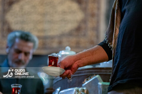 گزارش تصویری | عزاداری ایام فاطمیه در تکیه سادات اخوی