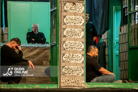 گزارش تصویری | عزاداری ایام فاطمیه در تکیه سادات اخوی