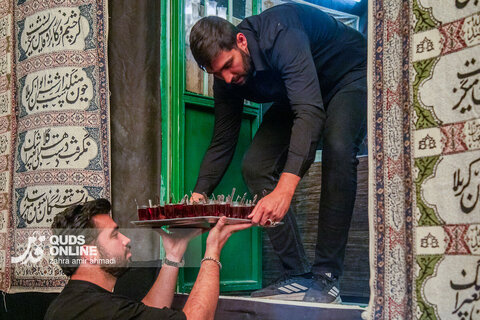 گزارش تصویری | عزاداری ایام فاطمیه در تکیه سادات اخوی