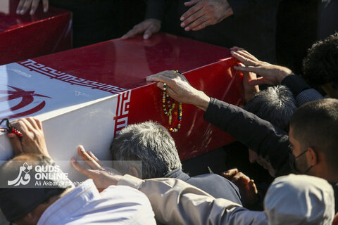 گزارش تصویری | مراسم تشییع پیکرهای مطهر 13 شهید گمنام در مشهد