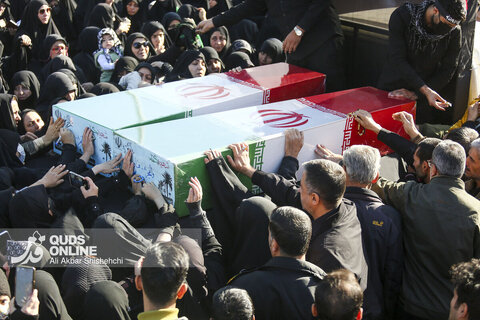 گزارش تصویری | مراسم تشییع پیکرهای مطهر 13 شهید گمنام در مشهد