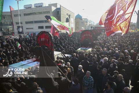 گزارش تصویری | مراسم تشییع پیکرهای مطهر 13 شهید گمنام در مشهد