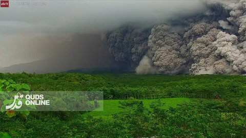 فوران آتشفشان کوه سمرو در اندونزی