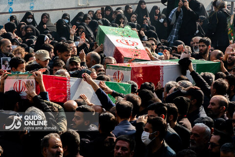 مراسم تشییع پیکرهای پاک ۱۰۰ شهید گمنام - تهران