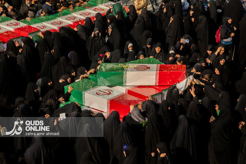 مراسم تشییع پیکرهای پاک ۱۰۰ شهید گمنام - تهران