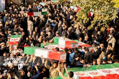 مراسم تشییع پیکرهای پاک ۱۰۰ شهید گمنام - تهران