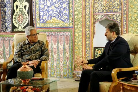 تاکید استاندار اصفهان بر لزوم تقویت دیپلماسی عمومی میان ایران و اندونزی