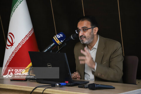 گزارش تصویری | نشست نوزدهم قصه‌های حرم؛ تاریخ ایوان در حرم مطهر رضوی