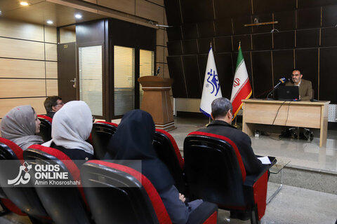 گزارش تصویری | نشست نوزدهم قصه‌های حرم؛ تاریخ ایوان در حرم مطهر رضوی