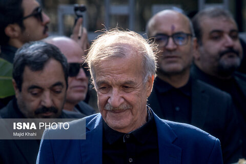 حضور هنرمندان در مراسم تشییع پیکر هادی مرزبان