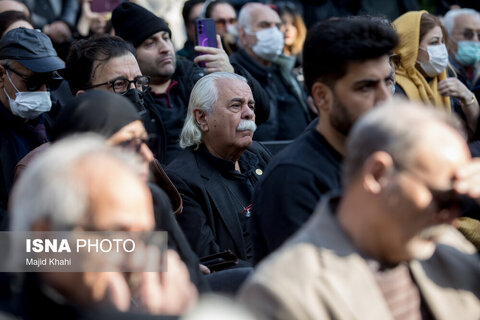 حضور هنرمندان در مراسم تشییع پیکر هادی مرزبان
