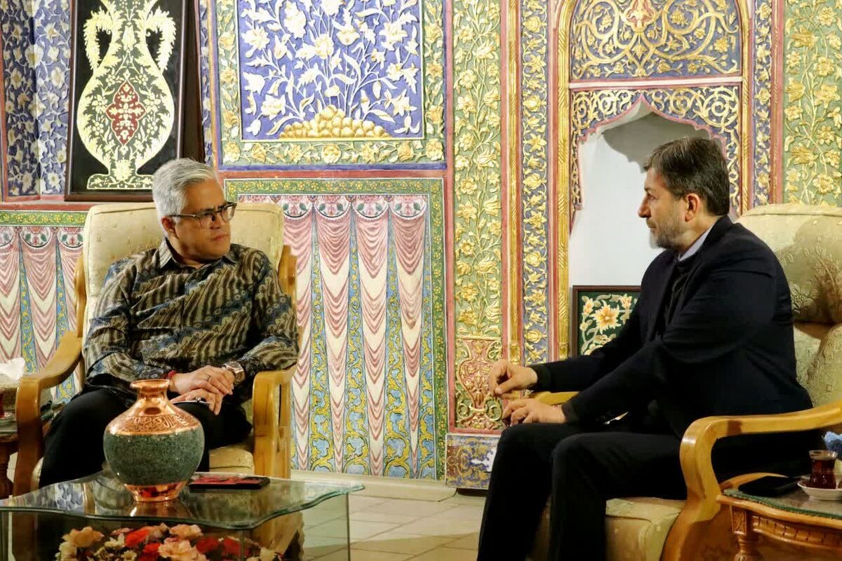 تاکید استاندار اصفهان بر لزوم تقویت دیپلماسی عمومی میان ایران و اندونزی