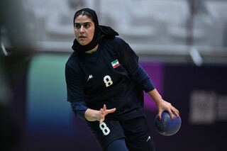 انقلاب هندبال بانوان ایران با دهه هشتادی‌ها / هانیه کریمی در گفت‌وگو با قدس: دنیا باید قدرت هندبال ایران را ببیند