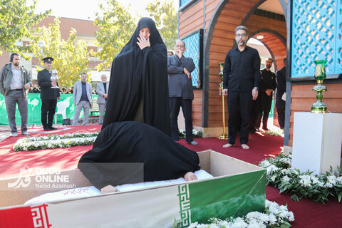 گزارش تصویری | تشییع و تدفین شهید گمنام در زائرسرای رضوی