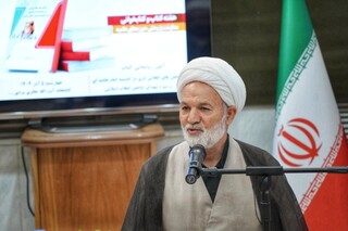 نماینده مردم قم در مجلس شورای اسلامی: اندیشه‌های رهبر انقلاب برگرفته از قرآن و حدیث است