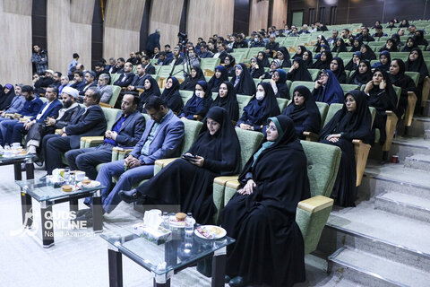 برگزاری آیین رونمایی از کتاب «اردک دیوانه» در موسسه فرهنگی قدس