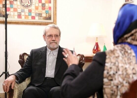 لاریجانی: استفاده از انرژی هسته‌ای در ایران با جدیت دنبال می‌شود/ تفکر آمریکا و اسرائیل احمقانه است