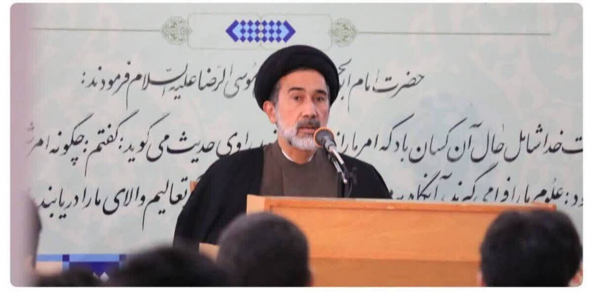 فلسفه برای رشد عقلانی و نورانیت معنوی آفریده شده است