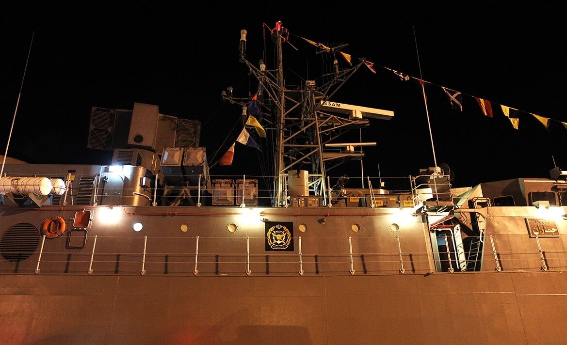 معاون آماد و پشتیبانی نیروی دریایی ارتش : ساخت ناوشکن جماران نماد خودباوری متخصصان ایرانی است