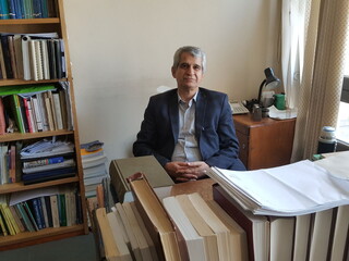 زبان فارسی امتحان خود را در پویایی و ماندگاری پس داده است