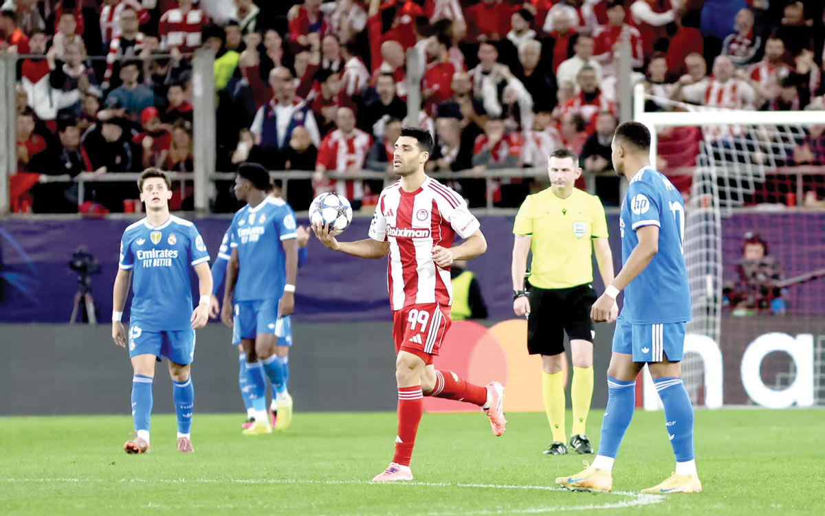 طلوع ماه پارسی در آسمان آتن!