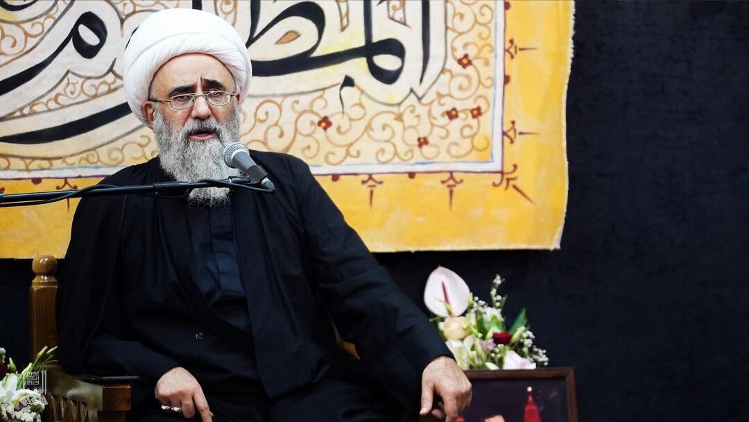 استاد حوزه علمیه: جامعه اسلامی پس از رحلت پیامبر(ص) با دوری از اهل‌بیت(ع) به جاهلیت بازگشت