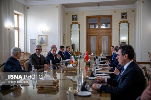 دیدار وزیر خارجه ترکیه با وزیر خارجه ایران