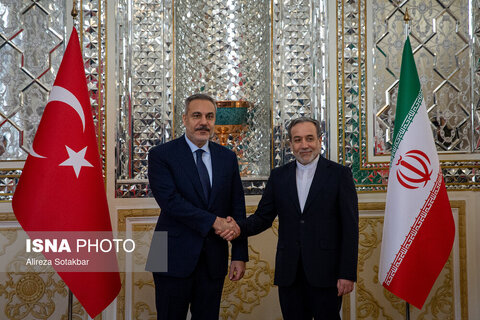 دیدار وزیر خارجه ترکیه با وزیر خارجه ایران