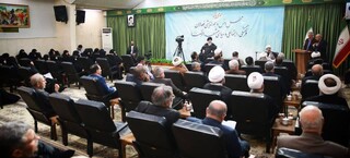 آیت‌الله علم‌الهدی: دولت به تنهایی مسئول حل همه مشکلات نیست