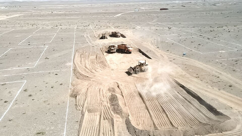 دولت از زمین، دل نمی‌کند