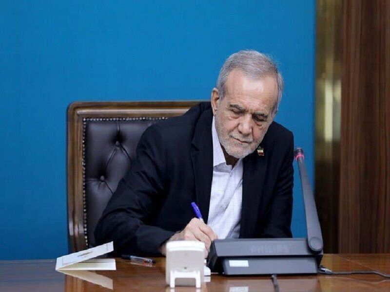 ماجرای تجلیل رییس‌جمهور از یک معلم قزوینی چه بود؟