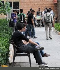 دشمن تلاش می‌کند فضای تعلیقی در دانشگاه‌ها ایجاد کند