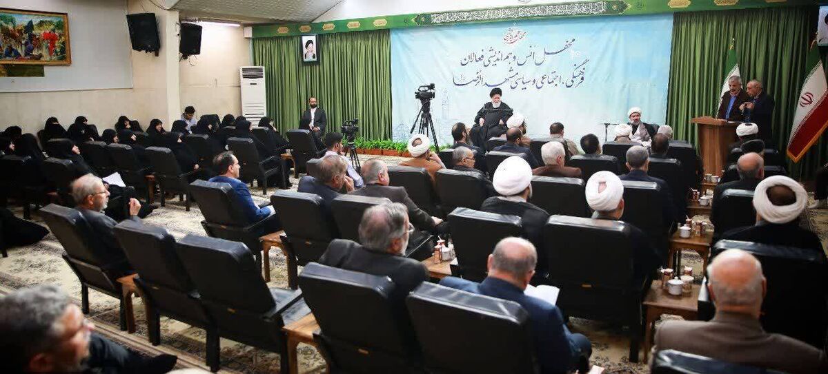 آیت‌الله علم‌الهدی: دولت به تنهایی مسئول حل همه مشکلات نیست