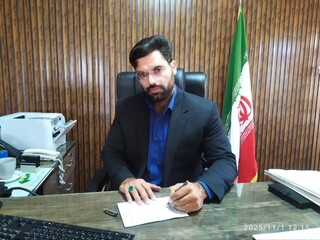 دستگیری کارمند متخلف در جریان دریافت رشوه با حضور دادستان بردسکن