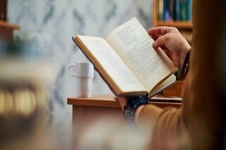 مگر می‌شود با فیلم و کتاب سیر شد؟