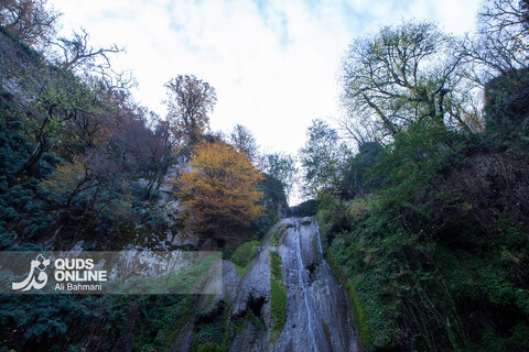 گزارش تصویری | طبیعت زیبای پاییزی آبشار لُوه - گلستان