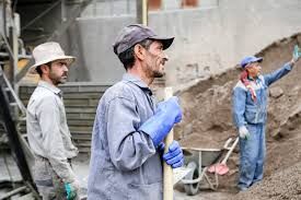 حمایت از کارگران فراتر از چارچوب های معمول دنبال شود