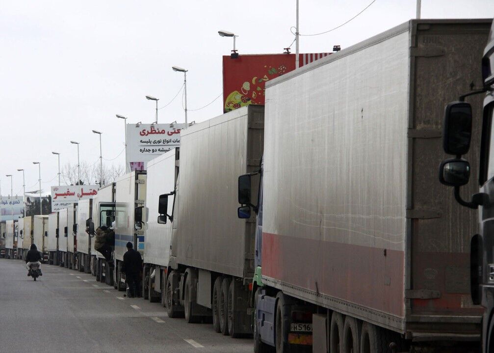 رضایی به نقل از سفیر اسبق ایران در عراق: رتبه اول صادرات ایران در بین ۱۵ کشور همسایه مربوط به عراق است