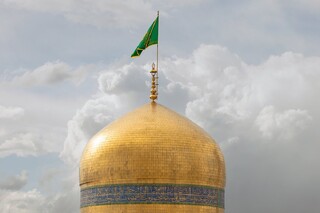 طلاکاری، یکی از جلوه‌های ماندگار معماری در حرم مطهر رضوی است / نقش زر بر سیمای مطهر