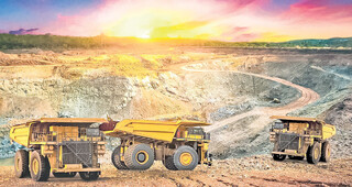 سیاست‌گذاری‌های جزیره‌ای منابع ملی را به بحران رساندند / مدیریت فقیرانه پنجمین ذخایر منابع طبیعی دنیا