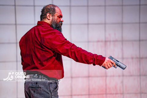 گزارش تصویری | اجرای نمایش "اسلایس" در پردیس تئاتر مستقل مشهد