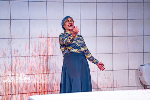 گزارش تصویری | اجرای نمایش "اسلایس" در پردیس تئاتر مستقل مشهد